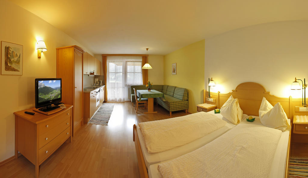 Apartments Sunseit'N Sexten Chambre photo